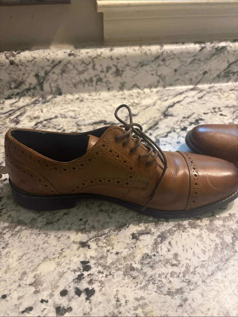 Nunn Bush Men's Cognac Tan Leather Wingtip Derbys